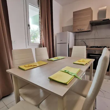 Ferienwohnung Fuer 6 Personen Ca 45 M In Bibione, Venetien Provinz Venedig アパート *