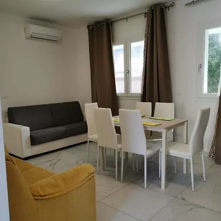 Ferienwohnung Fuer 6 Personen Ca 45 M In Bibione, Venetien Provinz Venedig アパート