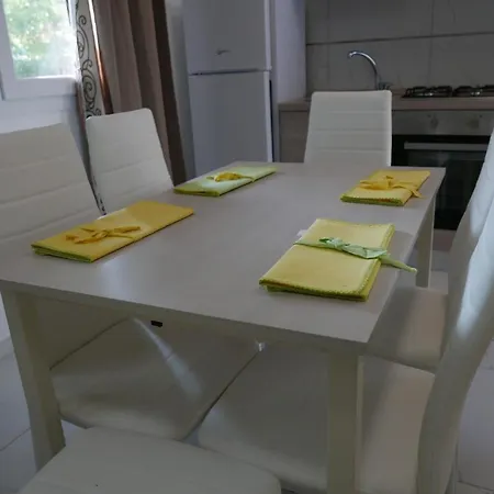 Ferienwohnung Fuer 6 Personen Ca 45 M In Bibione, Venetien Provinz Venedig